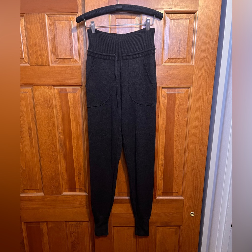 Lululemon Cashmere Blend Cabin Yogi Pants